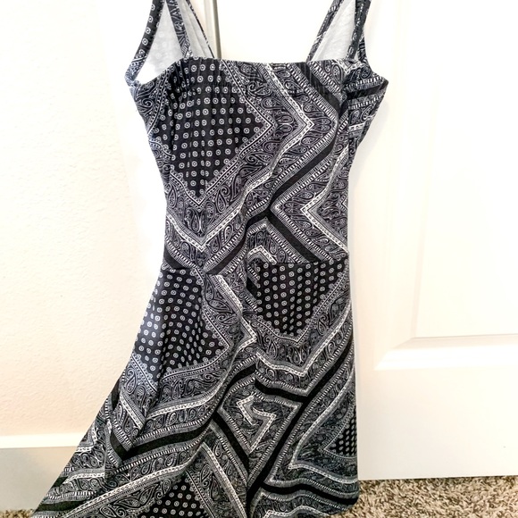 PrettyLittleThing Romper - Picture 3 of 5